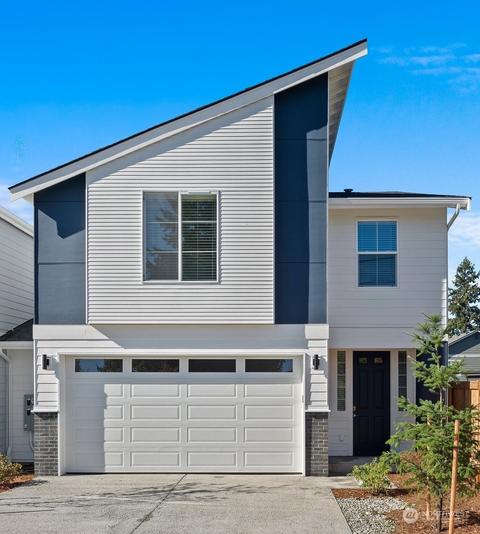 11512 3rd Pl W #B, Everett, WA 98204 photo 1