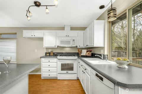 511 221st St SW, Bothell, WA 98021 photo 16