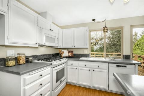 511 221st St SW, Bothell, WA 98021 photo 15