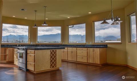 70 Greywolf Air Ct, Sequim, WA 98382 photo 3