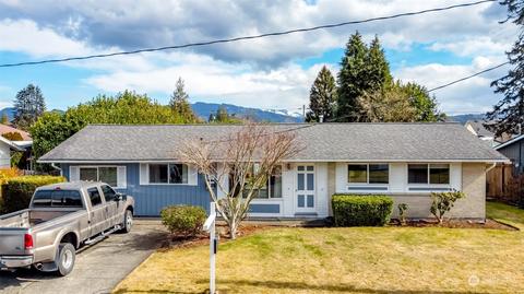 1227 Harding St, Enumclaw, WA 98022 photo 1