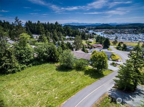 436 Klickitat Dr, La Conner, WA 98257