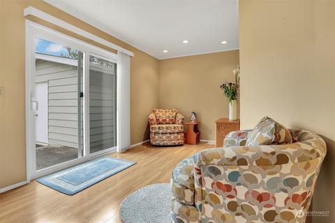 23921 Lake Dr W, Bothell, WA 98021 photo 11