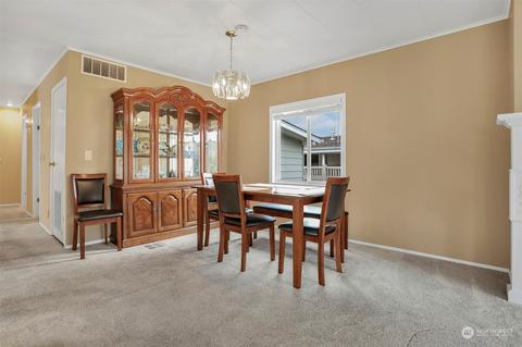 23921 Lake Dr W, Bothell, WA 98021 photo 8