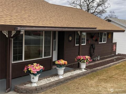 660 E Scootney St, Othello, WA 99344 photo 3