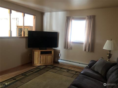 660 E Scootney St, Othello, WA 99344 photo 9