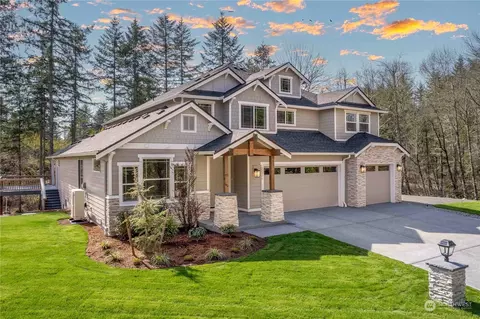 22724 146th St E, Orting, WA 98360