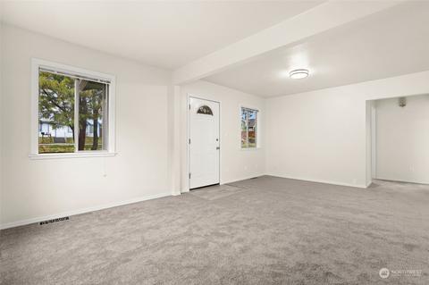 917 Maple St, Everett, WA 98201 photo 4