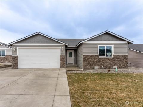 11 Stellar Ln, Wenatchee, WA 98801