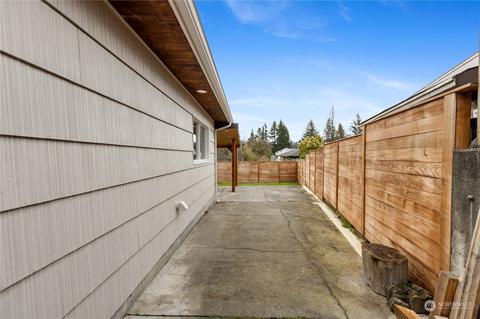 4879 Alpine Dr, Everett, WA 98203 photo 32