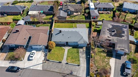 4879 Alpine Dr, Everett, WA 98203 photo 3