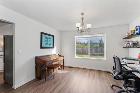 940 E Cedar St, Belfair, WA 98528 photo 15
