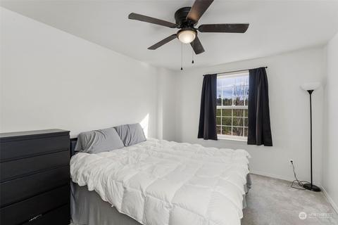940 E Cedar St, Belfair, WA 98528 photo 32