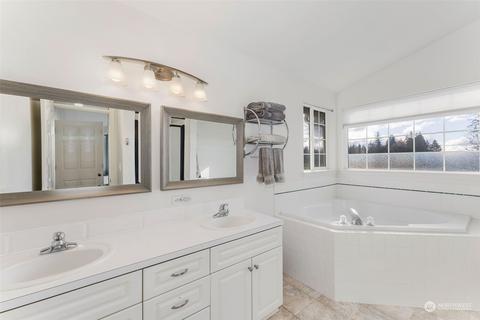 940 E Cedar St, Belfair, WA 98528 photo 30