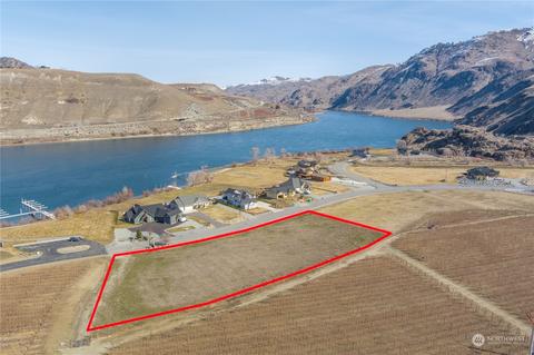 168 N Shore Dr, Orondo, WA 98843