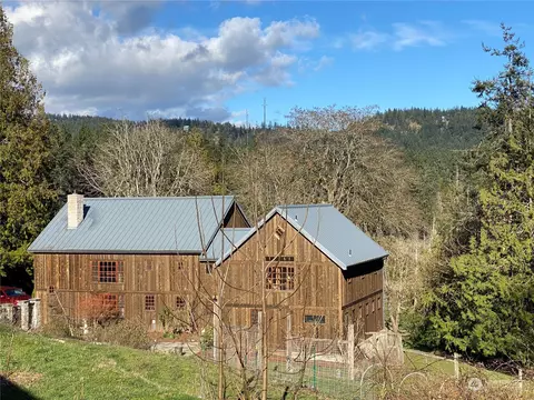 85 Scott Hill Dr, Eastsound, WA 98245