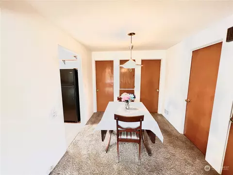 1302 Cascade Dr #1, Everett, WA 98203 photo 17