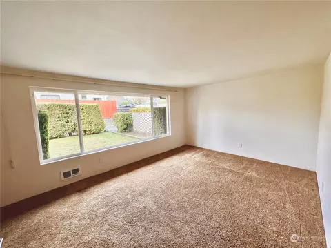 1302 Cascade Dr #1, Everett, WA 98203 photo 18