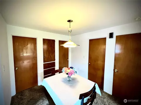 1302 Cascade Dr #1, Everett, WA 98203 photo 8
