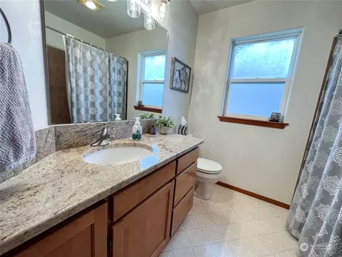 1981 Gemstone Dr, Walla Walla, WA 99362 photo 9