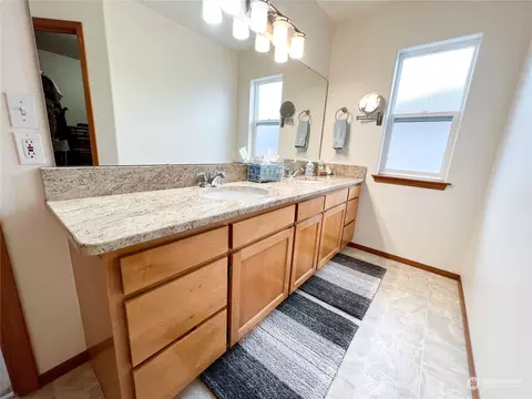 1981 Gemstone Dr, Walla Walla, WA 99362 photo 17