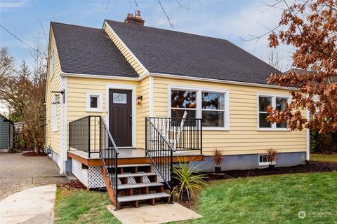 812 Thompson St, Sumner, WA 98390 photo 1