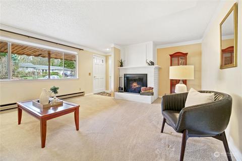 7901 W Glen Dr, Everett, WA 98203 photo 3