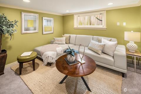 3825 Eastern Ave N, Seattle, WA 98103 photo 15
