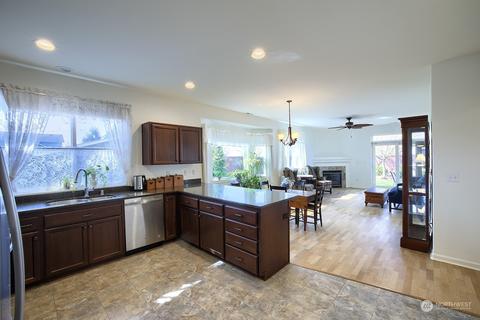 4526 152nd Avenue Ct E, Sumner, WA 98390 photo 7