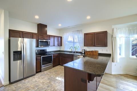 4526 152nd Avenue Ct E, Sumner, WA 98390 photo 6