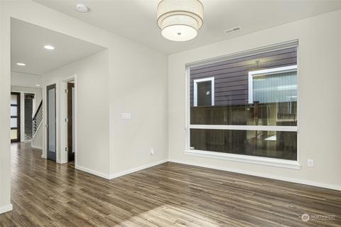 17025 40th Dr SE, Bothell, WA 98012 photo 9