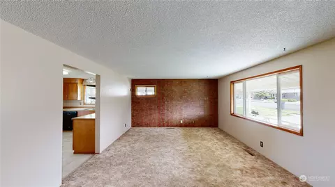 609 Cardinal Dr, Walla Walla, WA 99362 photo 3