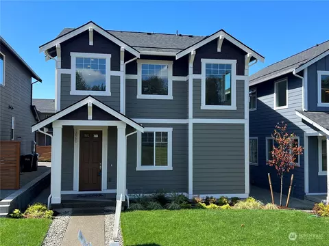 12961 Summer Ln E, Bonney Lake, WA 98391