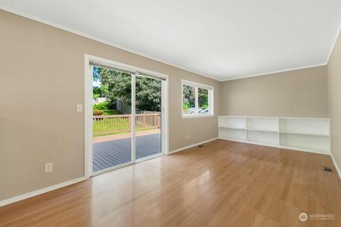 5030 10th Pl W, Everett, WA 98203 photo 19