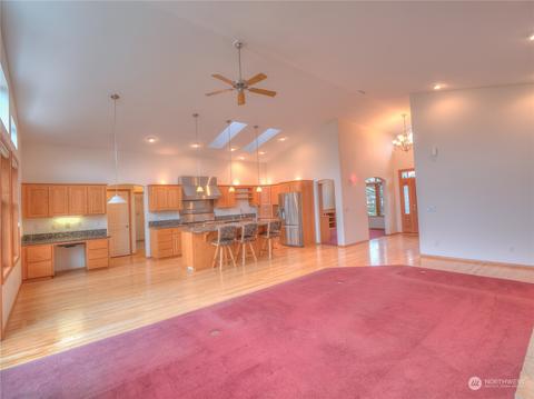 2676 Perry Ct, Enumclaw, WA 98022 photo 8