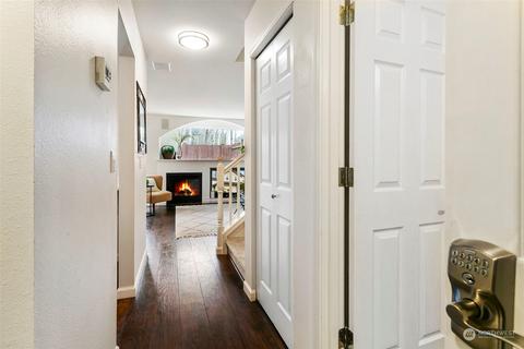 18620 19th Dr SE, Bothell, WA 98012 photo 3