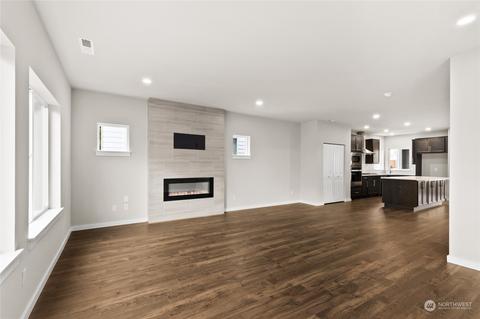 413 207th St SE, Bothell, WA 98012 photo 3