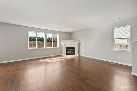 1325 Riddell Ave NE, Orting, WA 98360 photo 5