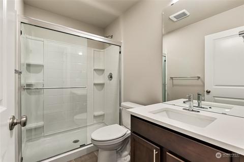 331 207th St SE, Bothell, WA 98012 photo 9