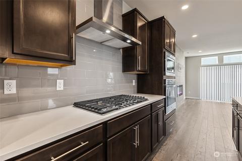 331 207th St SE, Bothell, WA 98012 photo 13