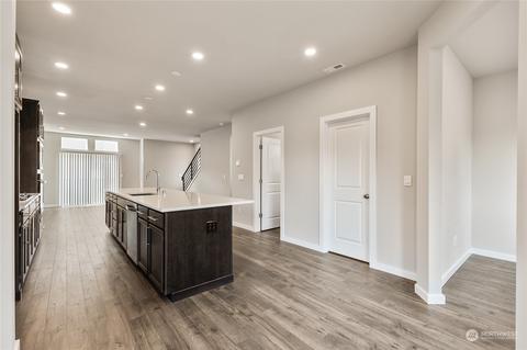 409 207th St SE, Bothell, WA 98012 photo 18