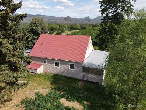 1671 Highway 7, Oroville, WA 98844