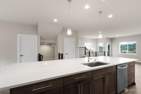 405 207th St SE, Bothell, WA 98012 photo 9