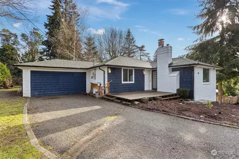 504 S 111th St, Seattle, WA 98168