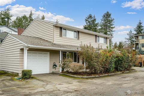 945 N 163rd St, Shoreline, WA 98133