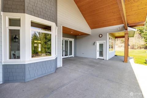 1402 Kinsman Ct E, Roy, WA 98580 photo 21