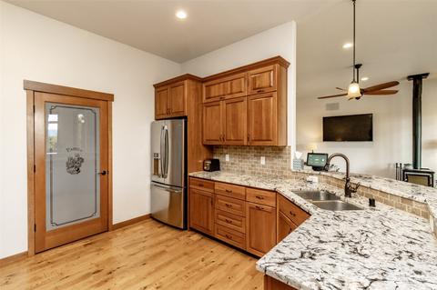 1402 Kinsman Ct E, Roy, WA 98580 photo 6