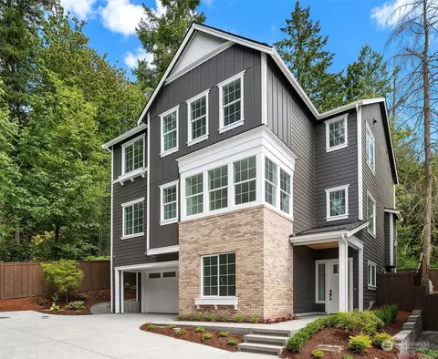 622 216th Pl SE, Sammamish, WA 98074