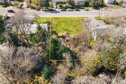 1324 Puget St, Bellingham, WA 98226