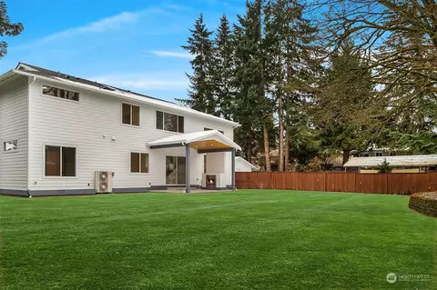 18916 107th Ave NE, Bothell, WA 98011 photo 32